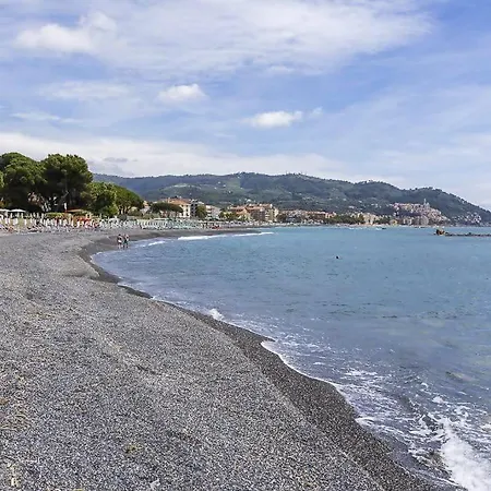 Apartmán Trilocale Vista Spiaggia/mare Diano Marina